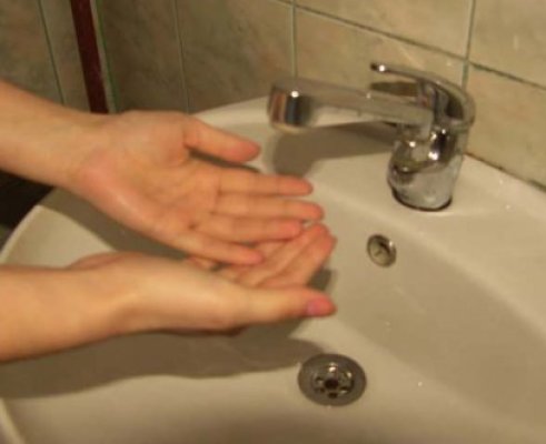 Atenţie, se opreşte apa în Valea Seacă!